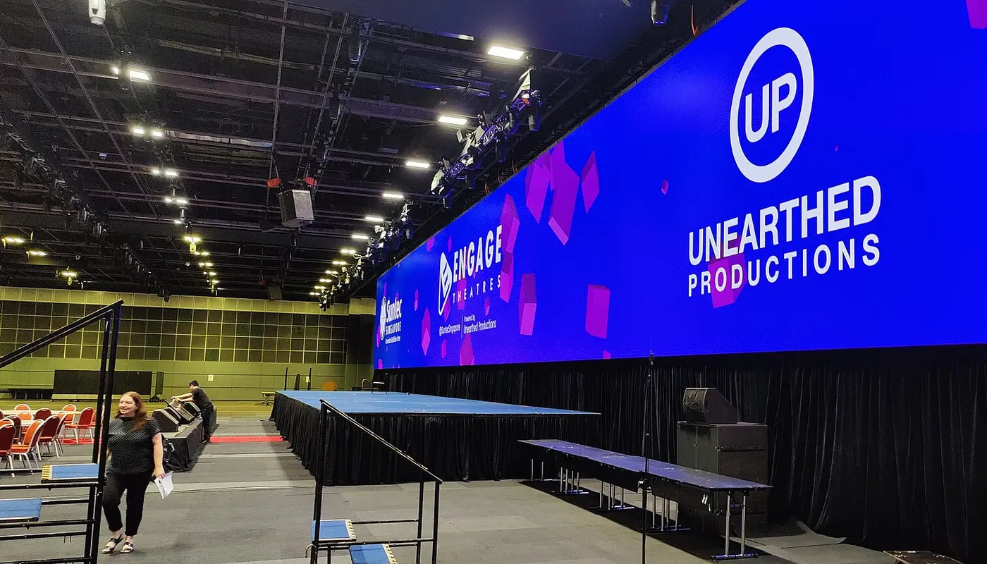 Suntec Singapore Convention Centre Hall 401   402 LED Screen